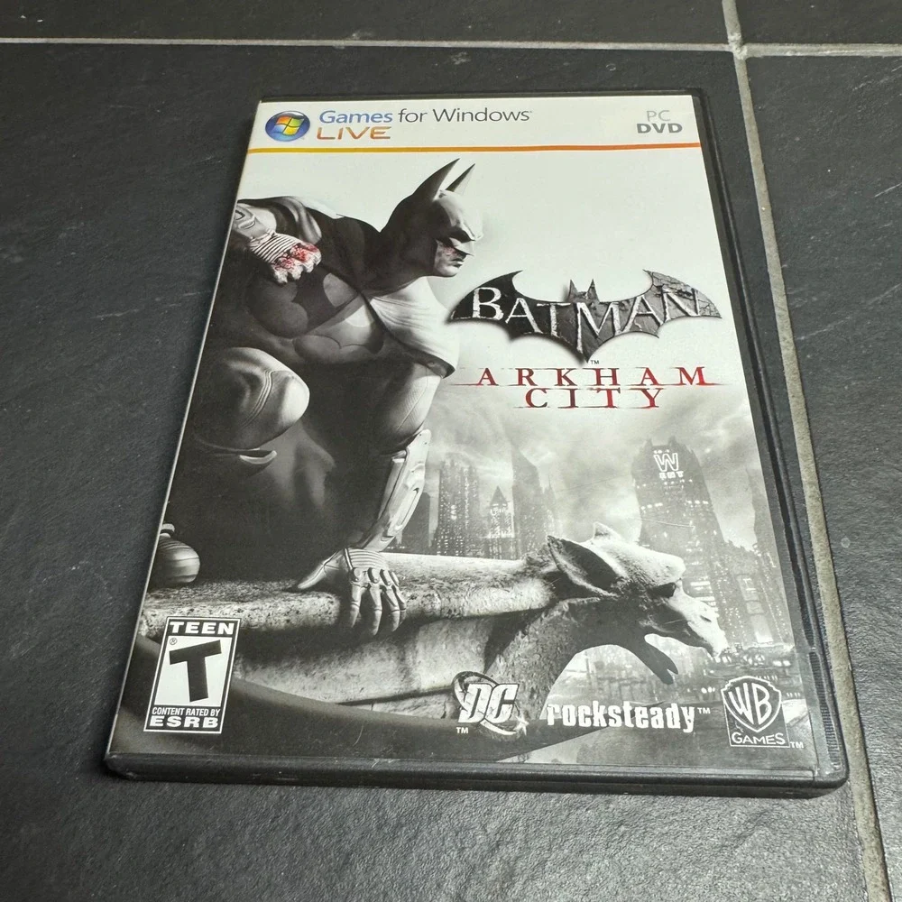 Batman Arkham City PC DVD Games for Windows Live Rocksteady WB Games 2-Disc Set